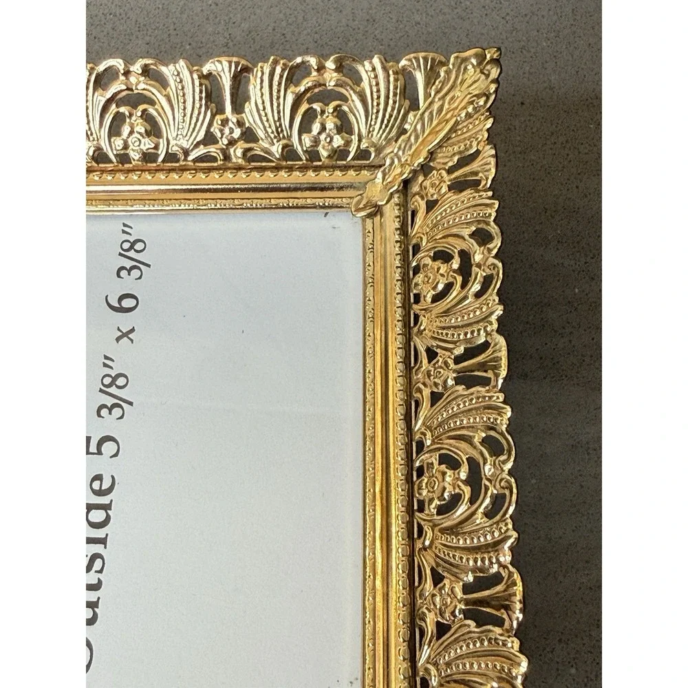 Vintage Brass Picture Frame 3.5 x 4.5 Filigree Ornate Gold Tone Hollywood EUC